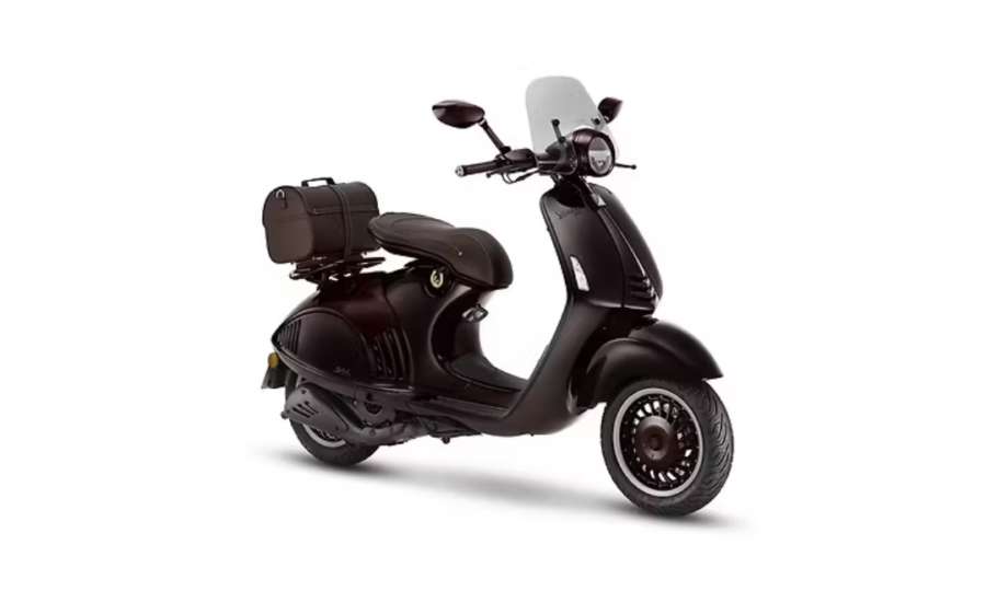 Vespa 946 Horse image